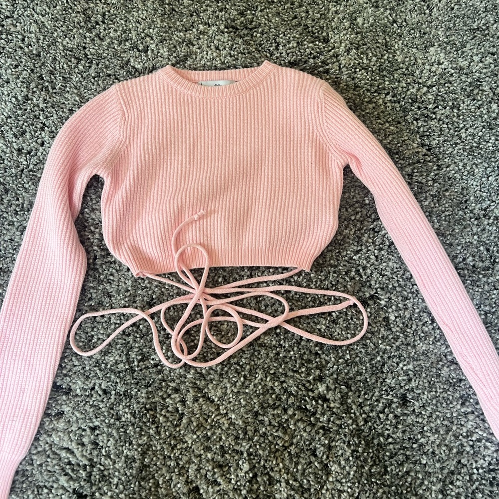 light pink adika sweater size XS-S